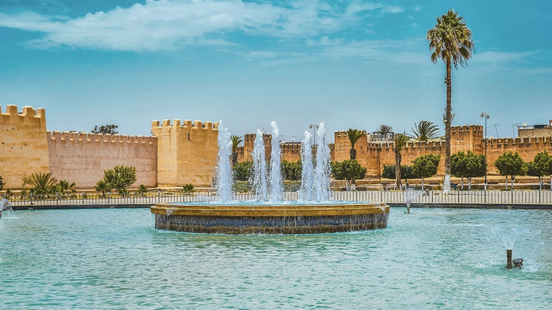 9-Day Southern Morocco & Desert Tour: Marrakech, Zagora & Ait Ben Haddou